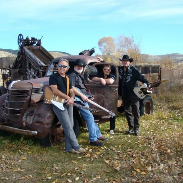 Live Music: Fools Gold