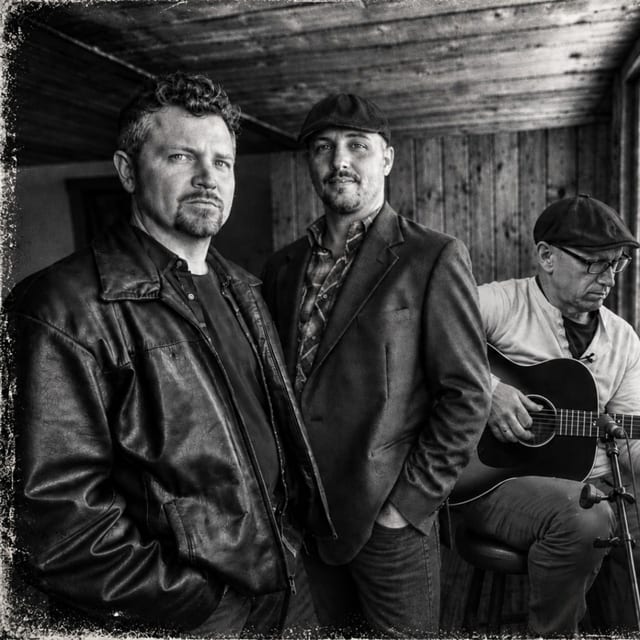 LIVE Music + $18 Wings Special